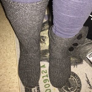 Beautiful grey Uggs