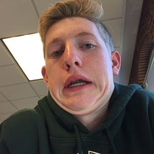 Meet your Posher, Ethan