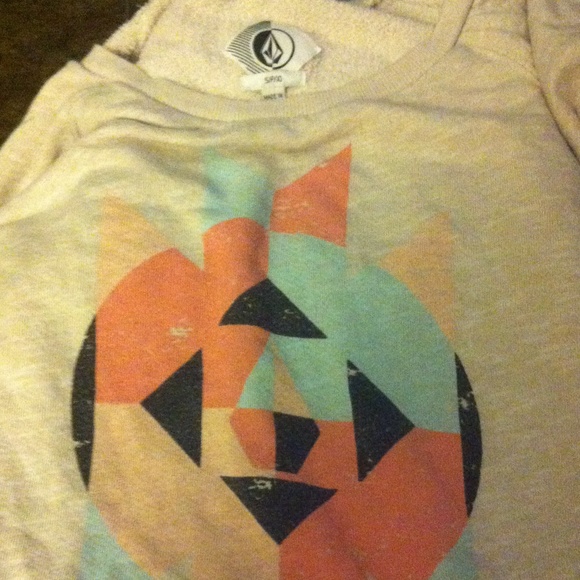 Volcom sweater