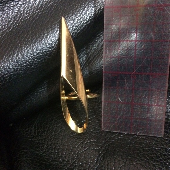 SOLD Larucci claw ring 🐅 - Picture 2 of 3