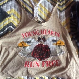 Forever 21 "Young Hearts Run Free" Summer shirt