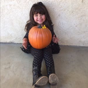 Meet your Posher, Deborah