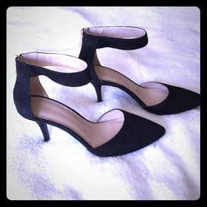 BCBGeneration black suede heels