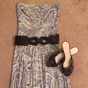 Beautiful floor length maxi.