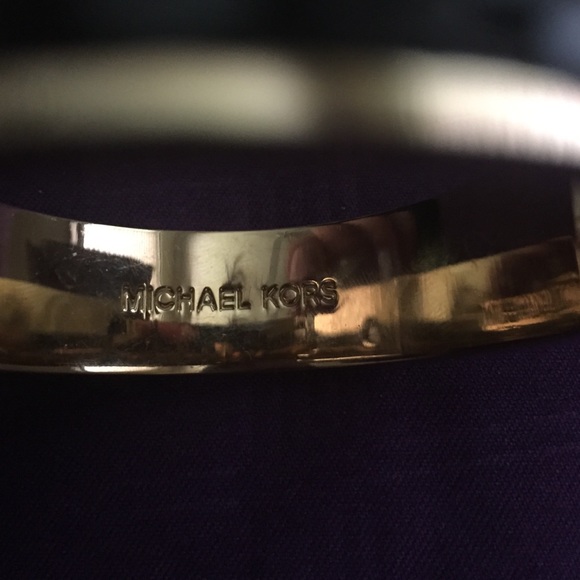 Michael Kors Bracelet - Picture 3 of 4