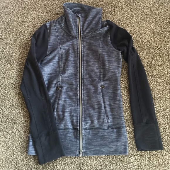 lululemon athletica Jackets & Blazers - Lulu lemon zip up