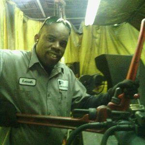 Meet your Posher, Kenneth