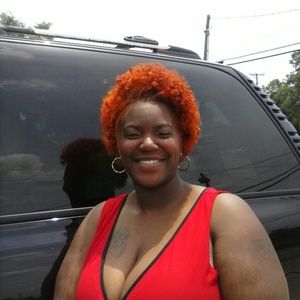 Meet your Posher, Equannia