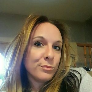 Meet your Posher, Christy