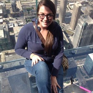 Meet your Posher, Amanda