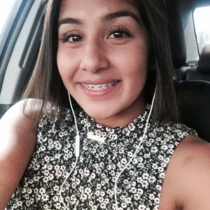 Meet your Posher, Fernanda