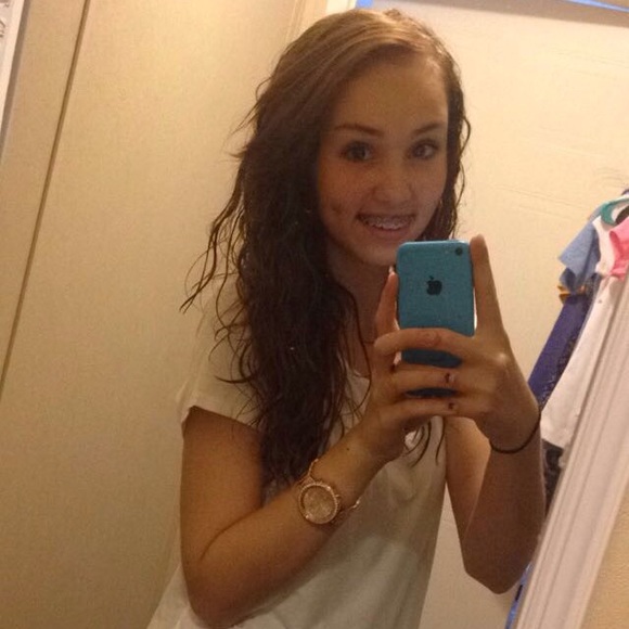 Meet your Posher, Kaley - Picture 1 of 1