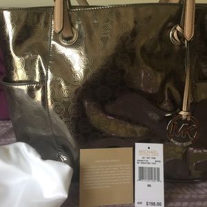 Micheal Kors Signature Tote