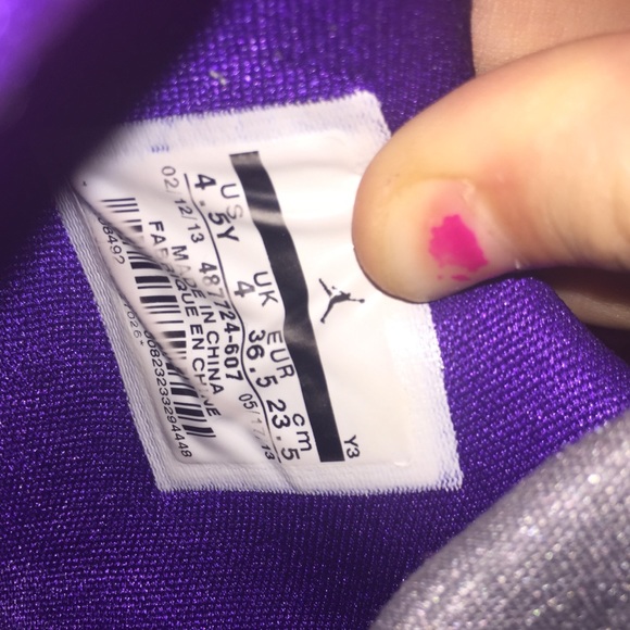 Jordan 4 - Picture 3 of 4