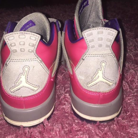 Jordan 4 - Picture 4 of 4