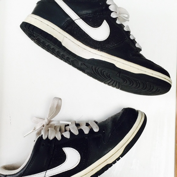 Nike Lo-Sparkle Dunks