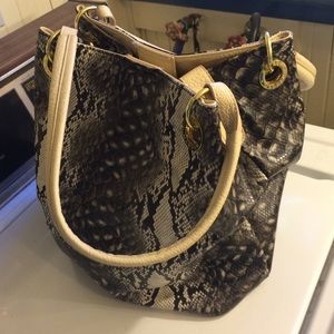 Gorgeous Steve Madden pocketbook