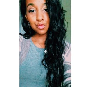 Meet your Posher, Grace