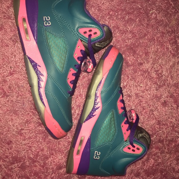 Jordan 5 - Picture 2 of 3