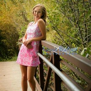 Meet your Posher, Leslie