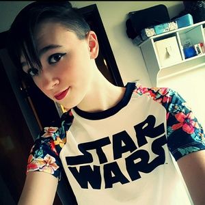 Meet your Posher, Taelor