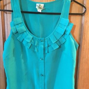 Lot of 3 sleeveless tops