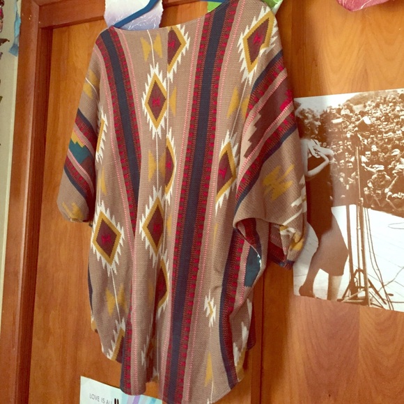 Native American printed short sleeve cardigan - Picture 1 of 2