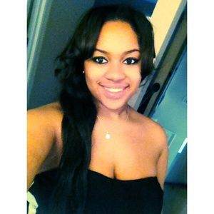 Meet your Posher, Latoria