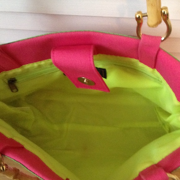 Handbag - Picture 3 of 3