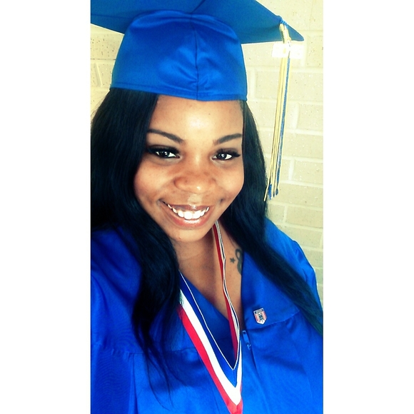 Meet your Posher, Justine