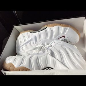 Nike Foamposites White Gucci Size 11
