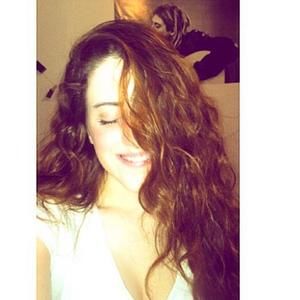 Meet your Posher, Talia