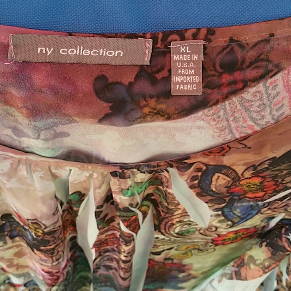 Blouse - Picture 2 of 2