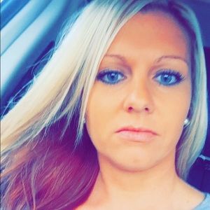 Meet your Posher, Tiffani