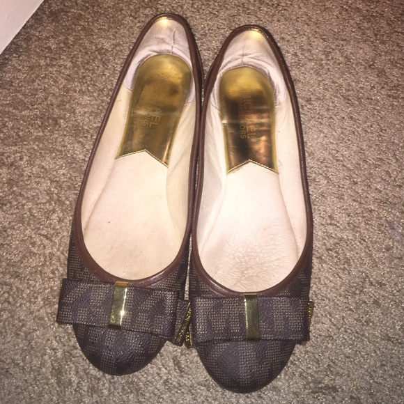 Michael Kors flats