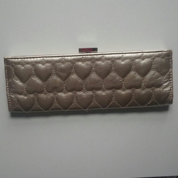 Gold Heart Clutch