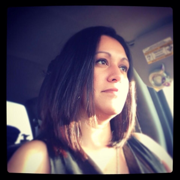 Meet your Posher, Michelle - Picture 5 of 5