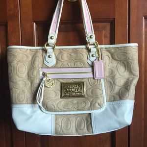 💕Authentic COACH Poppy💕