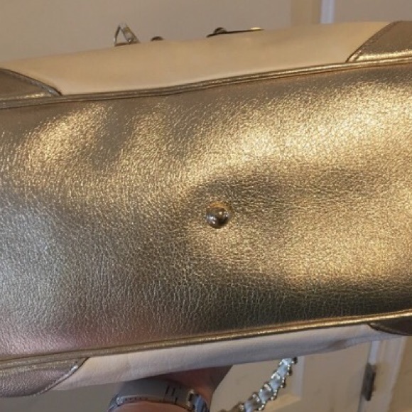 Gucci Shoulder Bag ! - Picture 2 of 2