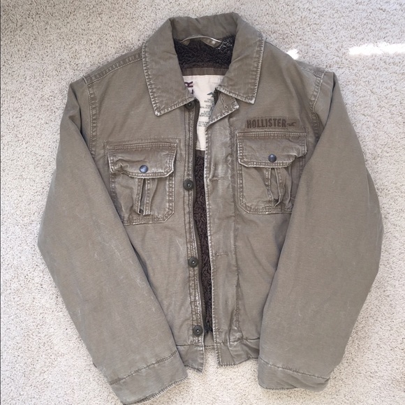 Thick jacket for cold weather