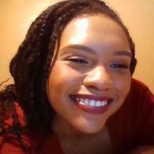 Meet your Posher, Imani