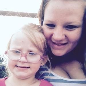 Meet your Posher, Kimberly