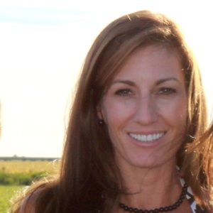 Meet your Posher, Cari