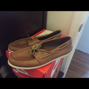 Casual Sperrys - Men