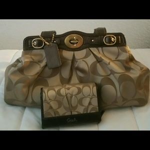 Auth Coach Sateen Garnet BROWN / Metallic Leather