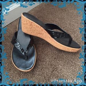 🎁🎈Seychelles Black wedge sandals 🎈🎁