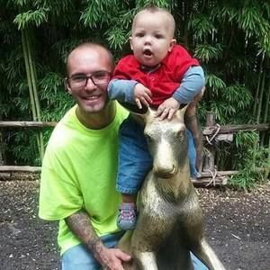 Meet your Posher, Phillip