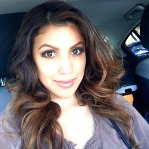 Meet your Posher, Cynthia