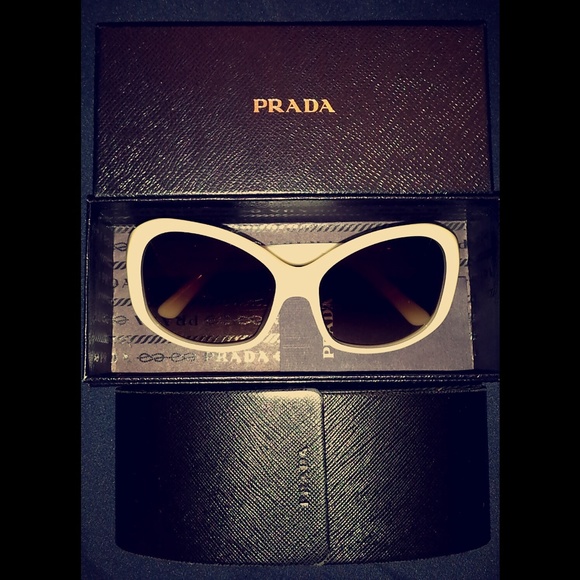Prada White Sunglasses w/ authenticity card