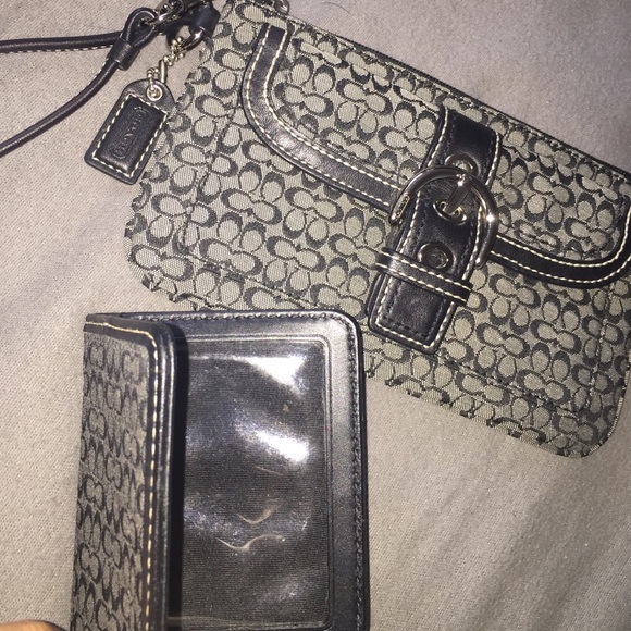 coach clutch/wallet